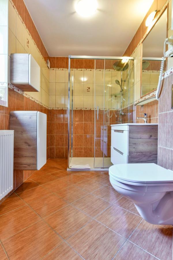 Osrodek Rekreacyjny Aga Hotel Gąski Buitenkant foto