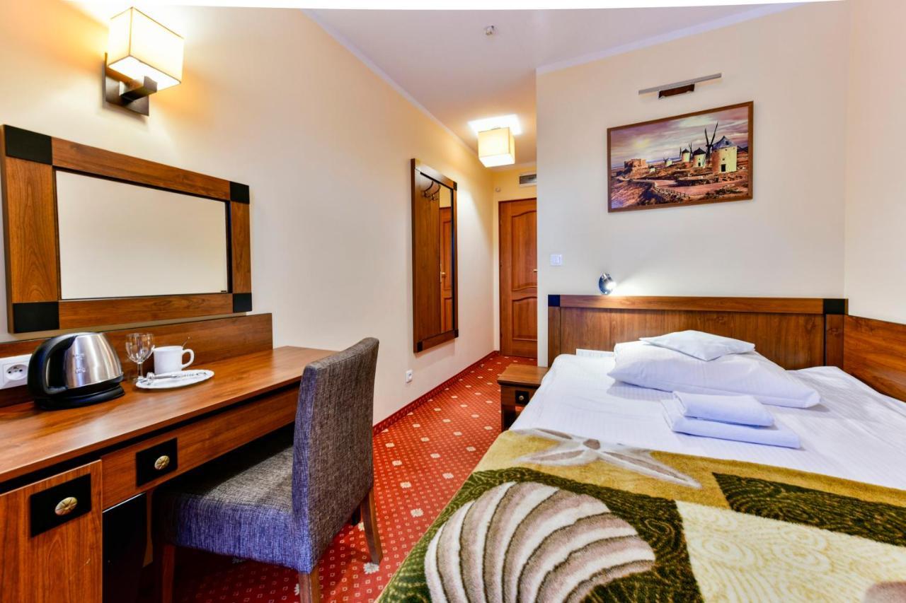 Osrodek Rekreacyjny Aga Hotel Gąski Buitenkant foto