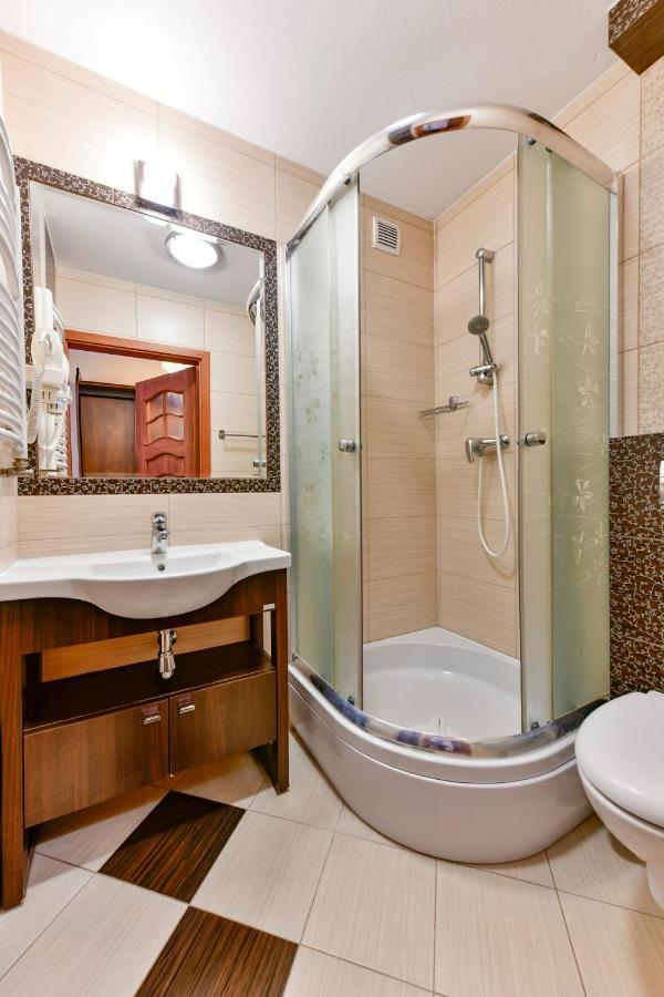 Osrodek Rekreacyjny Aga Hotel Gąski Buitenkant foto