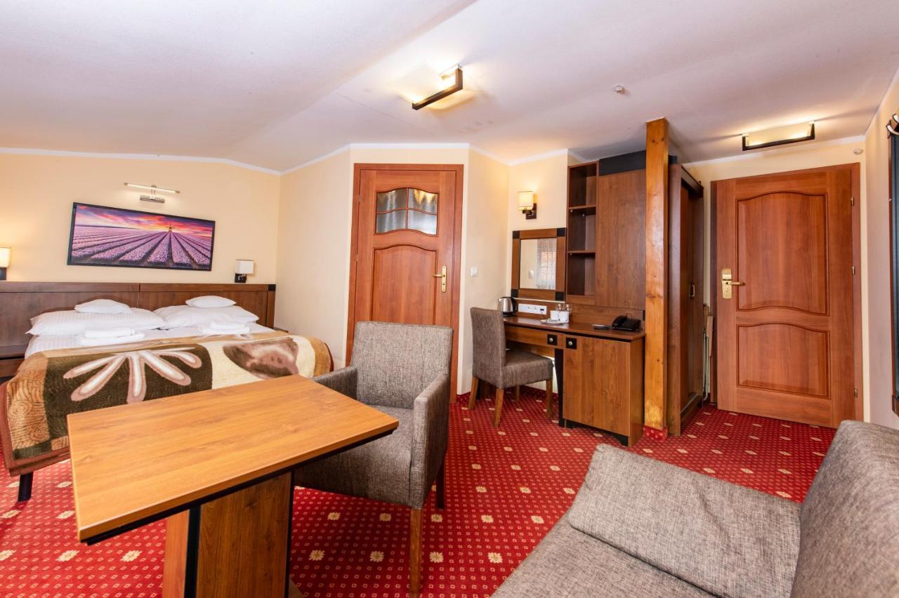 Osrodek Rekreacyjny Aga Hotel Gąski Buitenkant foto